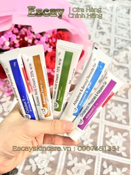 Sự kết hợp kem trị mụn và kem trị thâm